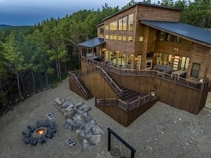 The Utmost Host place picture