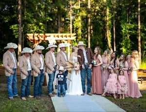 Rustic Rose Hall place picture